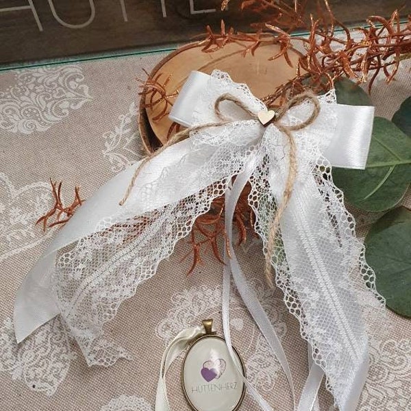 White wedding car bows, lace with jute ribbon and heart