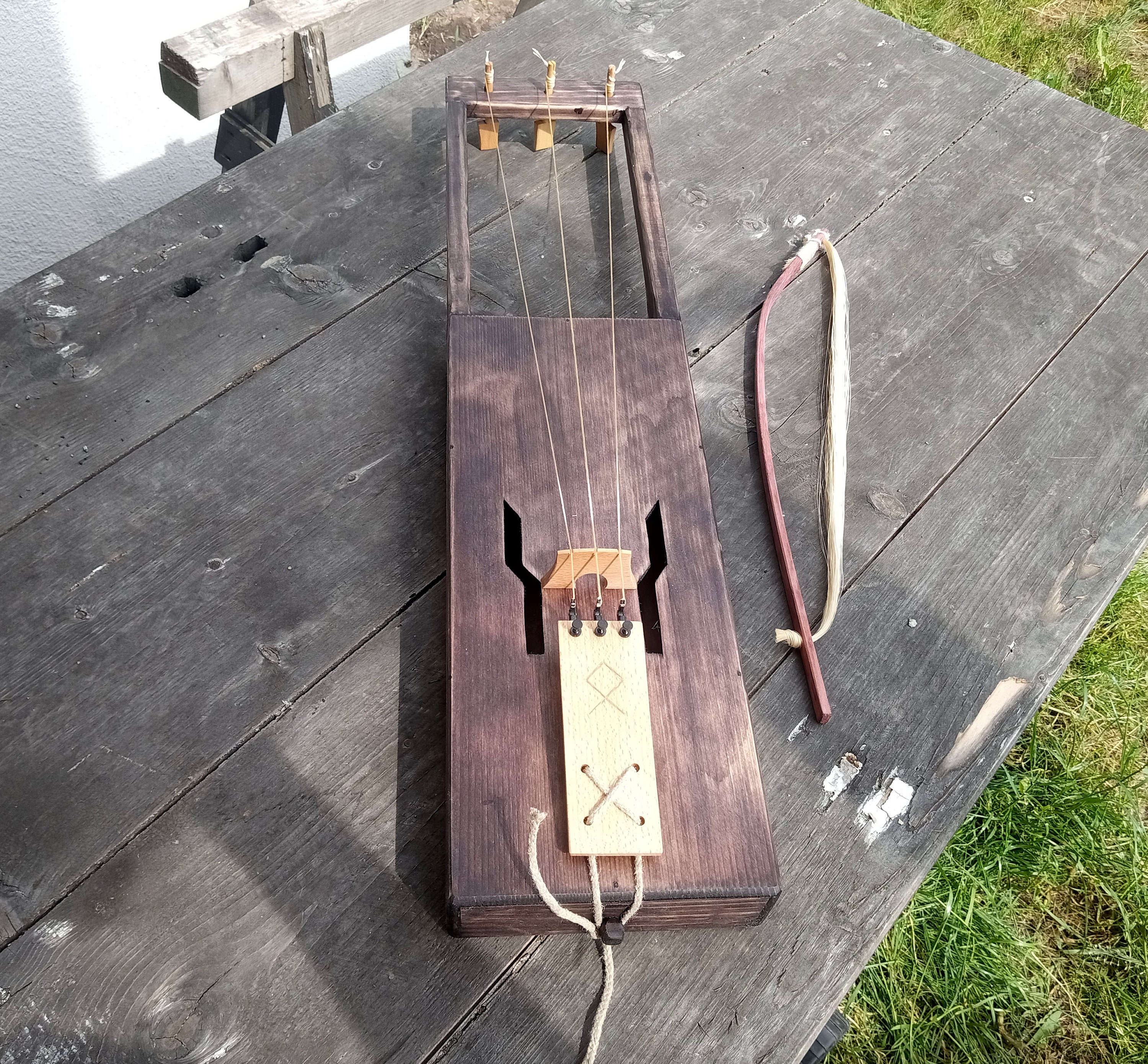 Tagelharpa/talharpa/jouhikko (viking/medieval/scandinavian Tagelharpa/talharpa/jouhikko (viking/medieval/scandinavian