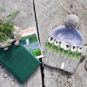 Icelandic wool hat with sheep's. Bestseller.  Handmade knitwear from Icelandic wool. Wool knitted hat.