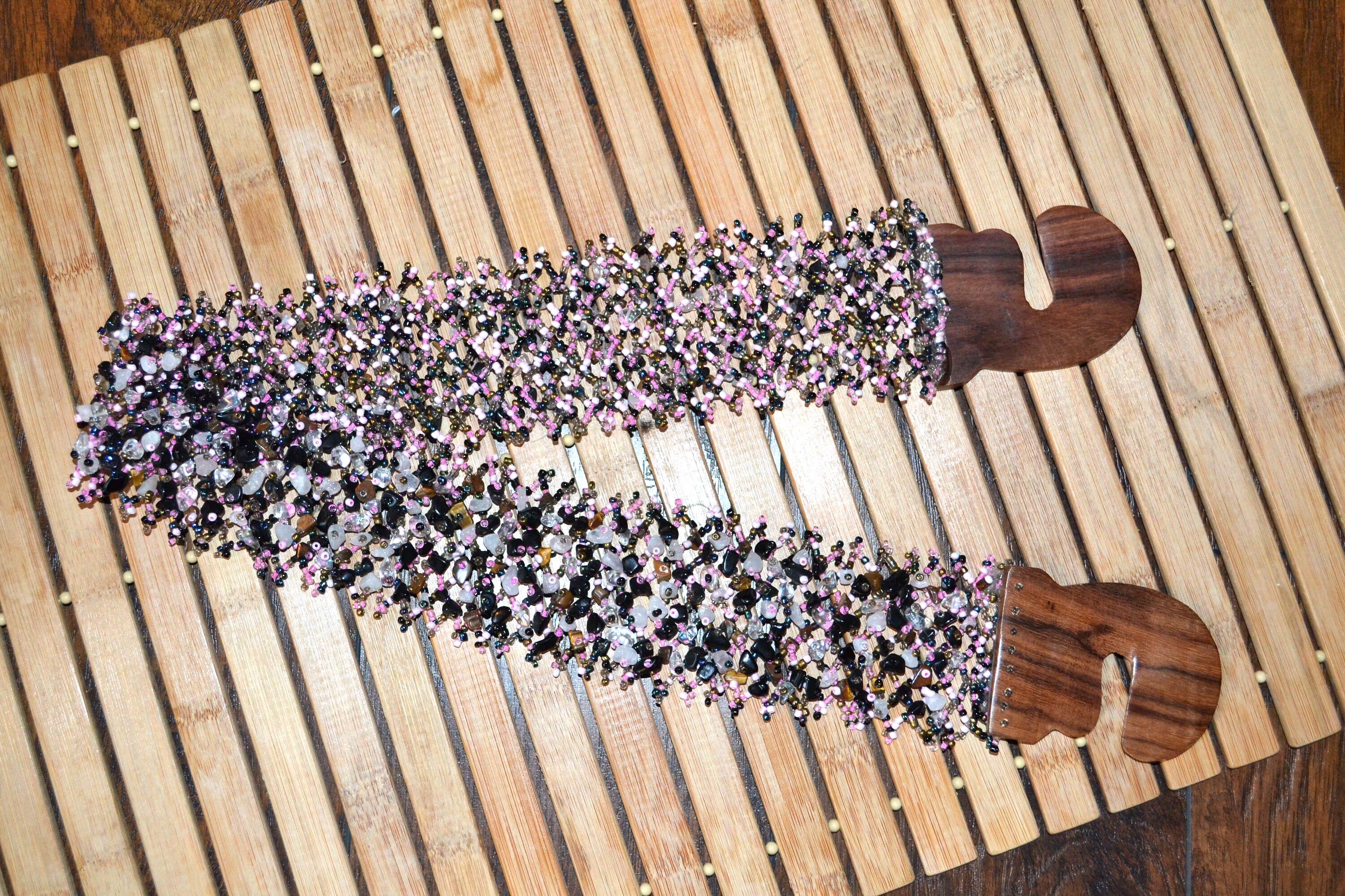 Seed Bead Belt, Beaded Hippie Belt Hand Carved Wood Buckle  display picture 2
