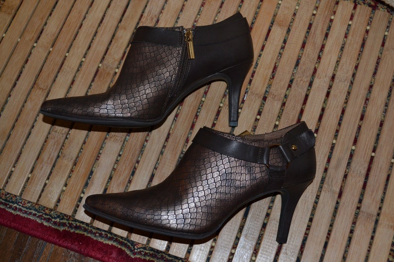 Women S Bandolino Booties Vintage 90s Like New Bronze Etsy