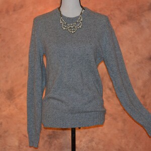 Vintage Hand Knit Wool Sweater Women&#39;s Gray Marbled Heavy Natural Wool Pullover Winter Sweater Tight Knit Ribbed Edges Warm & Comfy Sweater