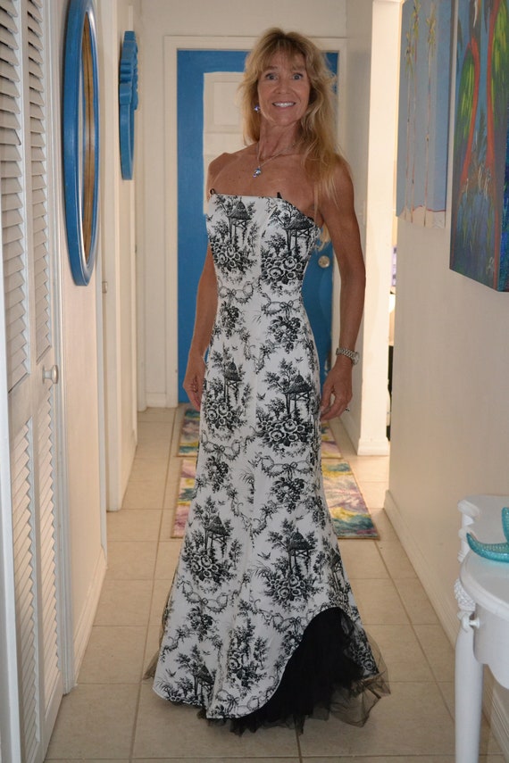Formal Evening Gown Strapless Black and White Long Floor - Etsy Ireland