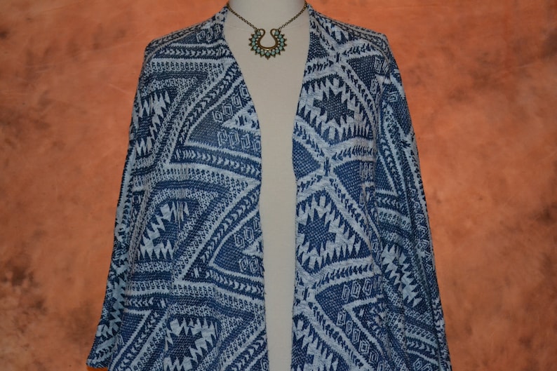 Open Front Poncho with Sleeves Southwestern Blue /& White Aztec Print Full and Soft