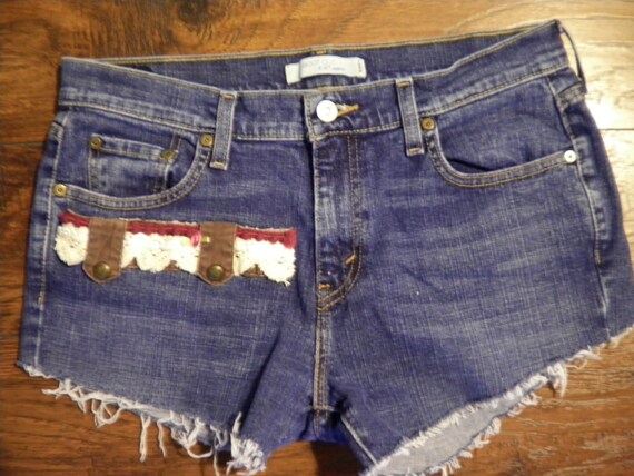 old levi shorts