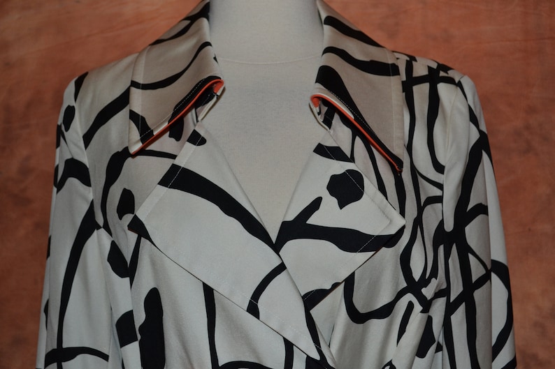 Art Deco Italian Long Coat w Belt Day Glo Buttons Very Rich Pompola New Old Stock Pure Silk Mod Peacoat Women/'s New Vintage Ultra
