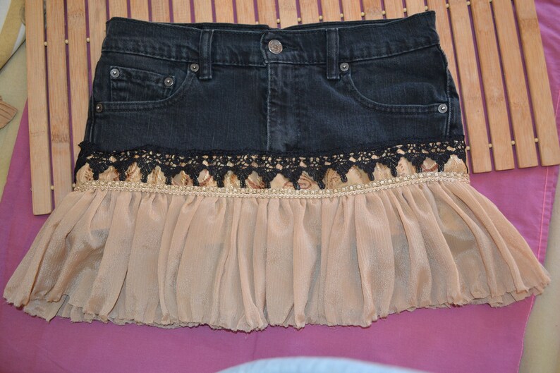 levis black denim skirt