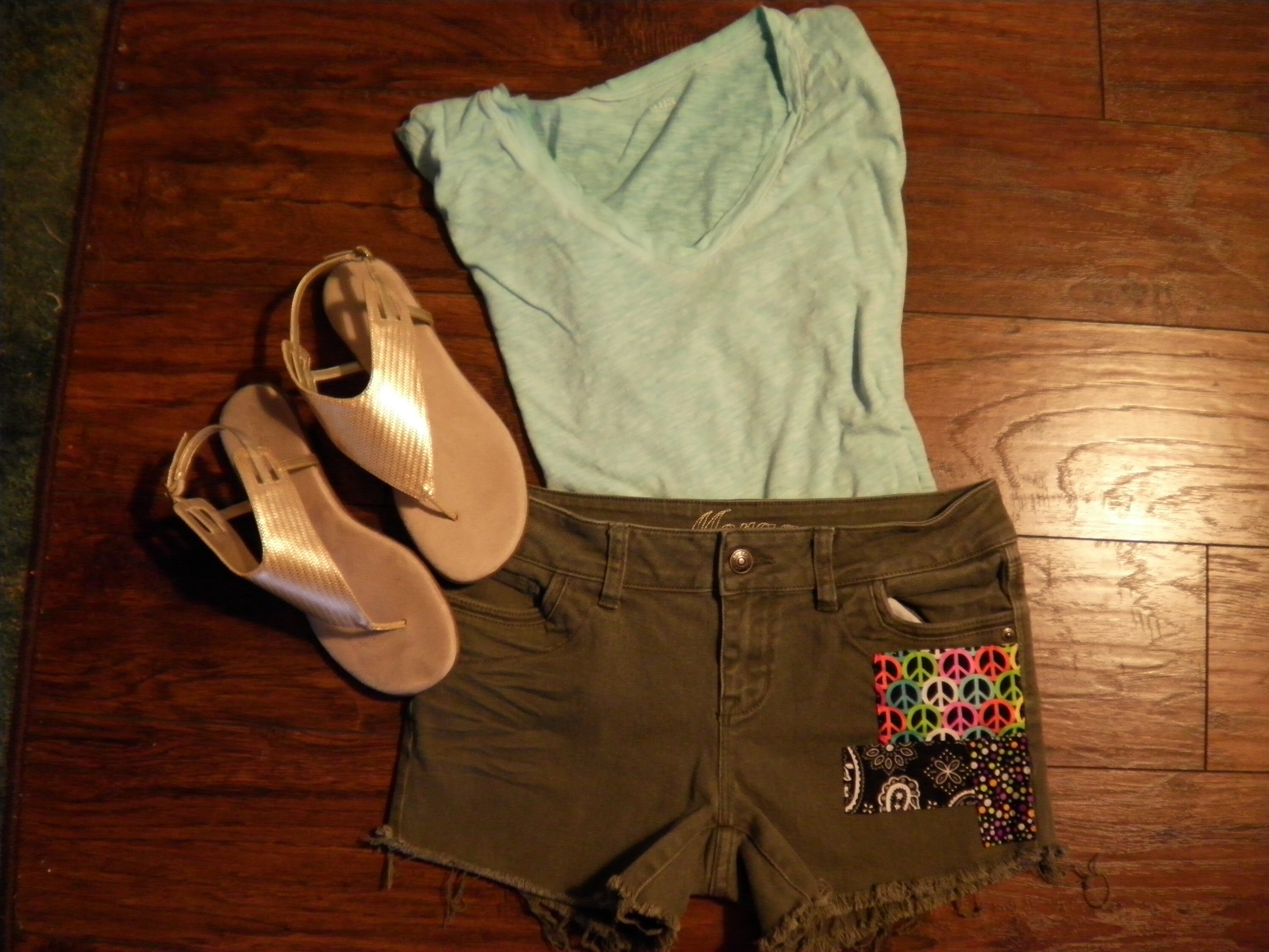 Delia's Morgan Jean Shorts Olive Green 