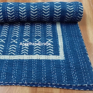 Indigo Blau Block Print Tagesdecke, Indische Hand gefärbte Tagesdecke aus reiner Baumwolle, Kantha Quilt, Reversible Bettwäsche werfen