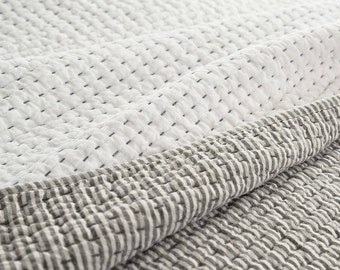 Reversible Grey Stripe Quilt 100% Cotton Kantha Quilt India Hand Block Cotton Blanket Hand Stitch Quilt AC Blanket King Size Bedding Quilt