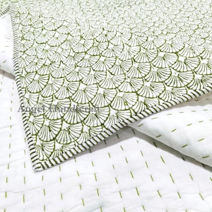 Trapunta Kantha in cotone con stampa a blocchi indiana, coperta stampata a mano, trapunta Jaipuri Razia cucita a mano, trapunta 100% cotone, coperta in morbido cotone.