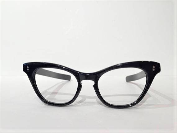 60s horn rimmed glasses