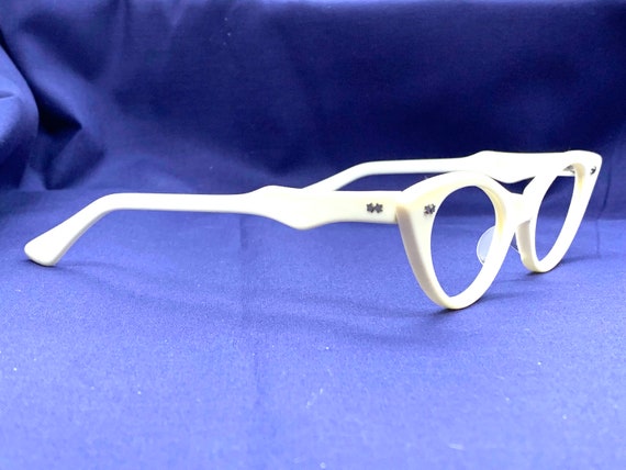 Unworn 50s Cat Eye Eyeglass Frames | New Old Stoc… - image 3