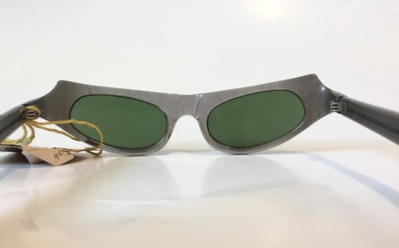 New Old Stock 60's Cateye Sunglasses | Unused Gra… - image 2