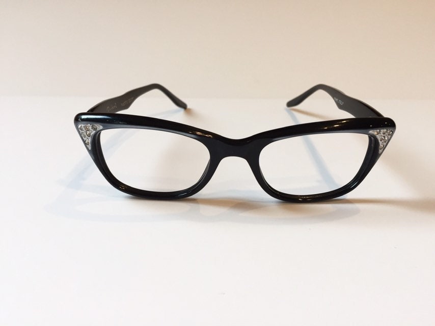 rhinestone cat eye sunglasses