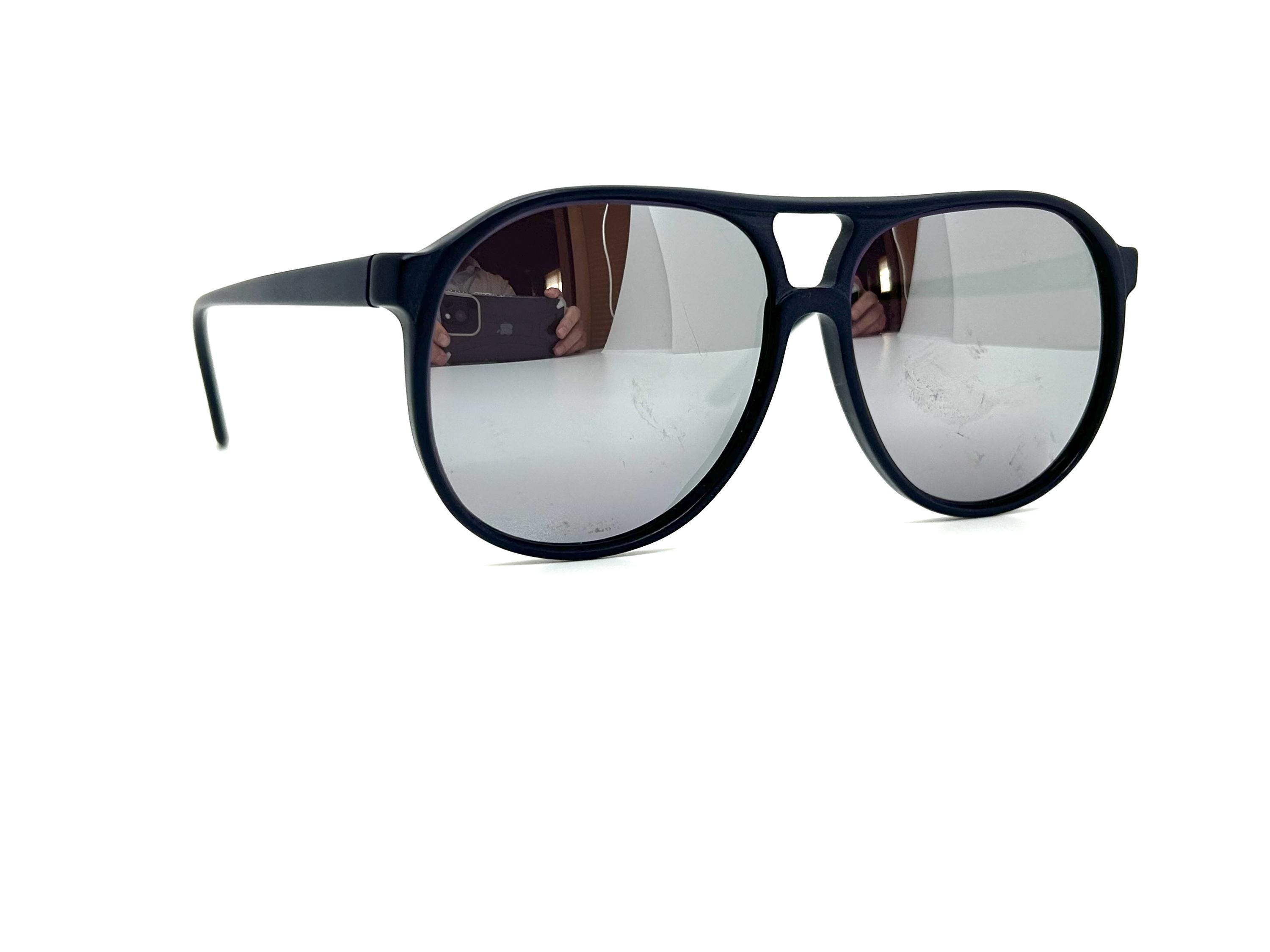 OLEG CASSINI Aviator Sunglasses Oleg Cassini Space Age Cateye Sunglasses main image 3