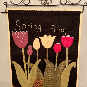 Spring Fling flag wall hanging