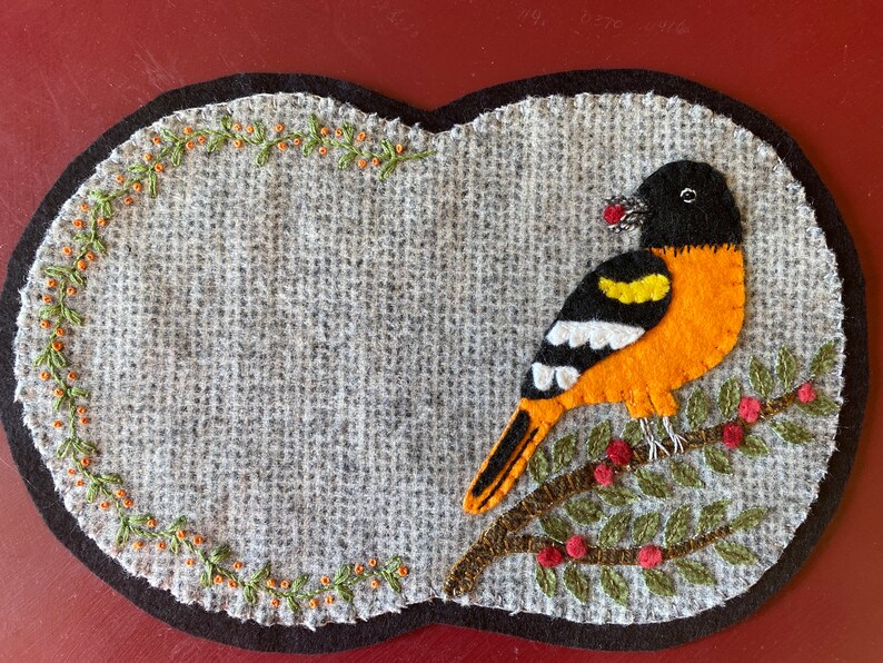 BALTIMORE ORIOLE mug rug kit