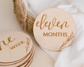 Baby Milestone Discs | New Baby Gift | Wooden Baby Discs Botanical | Birth Announcement | Baby Shower Gift | Baby Milestone Photo | Nursery