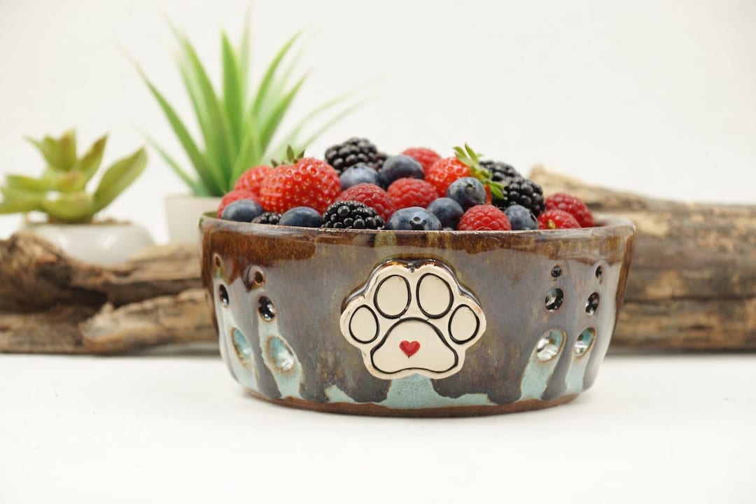 Ceramic Berry Bowl Colander, Handmade Pottery Fruit Rinsing Bowl, Wheel ...
