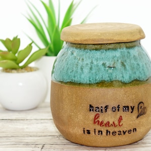 Handmade Pet Memorial Urn: Dog or Cat Ashes Keepsake (Up to 20 lbs)