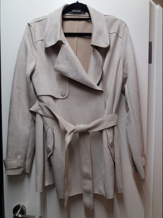 Ladies trench coat