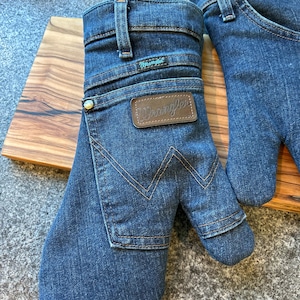 Oven Mitt Pair: Handmade up cycled denim kitchen glove image 11