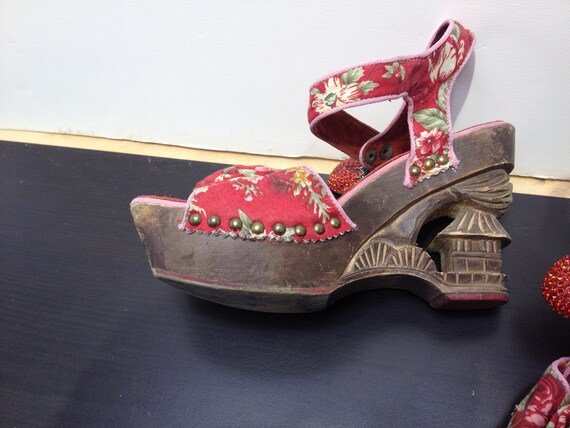 irregular choice size 8