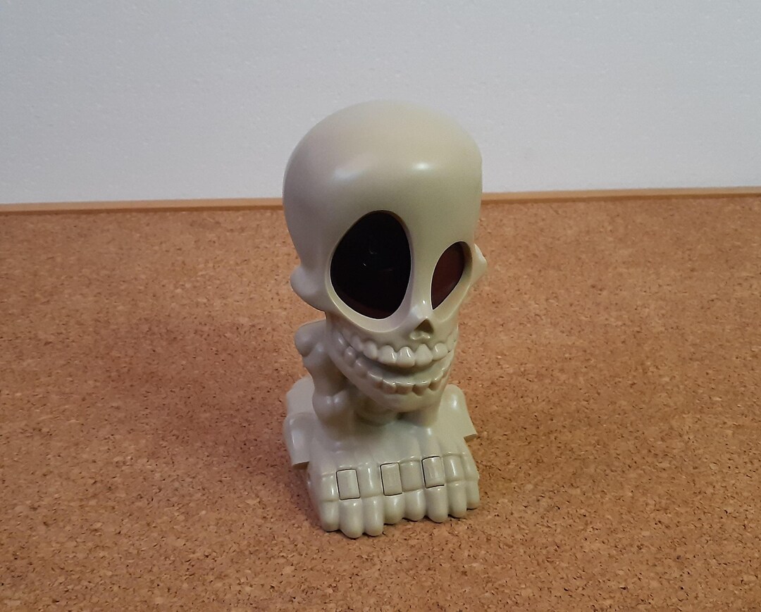 Johnny the Skull-skeleton HALLOWEEN Decor Projector-vintage Home Table ...