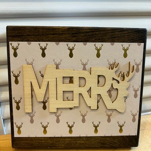 Letrero de madera con cabeza de ciervo alegre, animales del bosque, letrero con cabeza de ciervo, alegre, bandeja escalonada, vacaciones, Navidad, letrero rústico, guardería