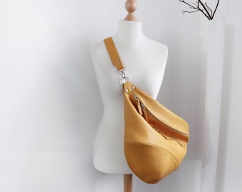 XXL Yellow Leather Crossbody Fanny Pack: Oversized Sling Bag with Zipper Pockets