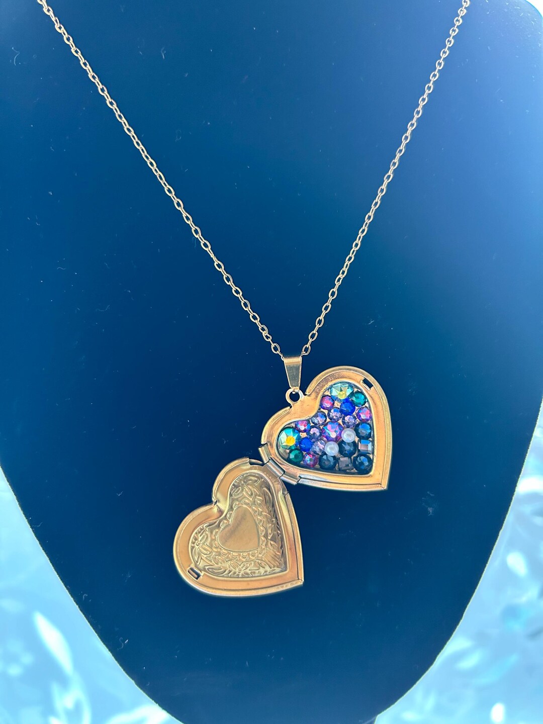 GEM Locket/pendant- Villain Pearls - Etsy