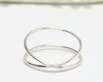 Anillo X de plata súper delgado, anillo cruzado entrecruzado, anillos para mujeres, anillo para el pulgar, anillo simple promesa infinita, anillo minimalista delicado / anillo LOVEx