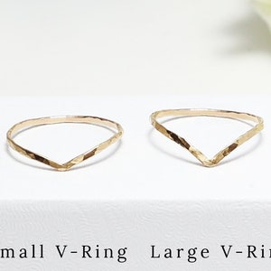 14K Solid Gold Curved Ring, Super Thin Chevron V Ring, Hammered, Gold Rings For Women, Dainty Wedding Band, Minimalist Ring | Esprit Rings
