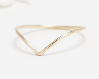 Super Thin Gold Chevron Ring, V Ring, Dainty Gold Ring, Thin Gold Ring, Curved Ring, 14k Gold Ring, Dainty Delicate Thumb Ring | Esprit Ring