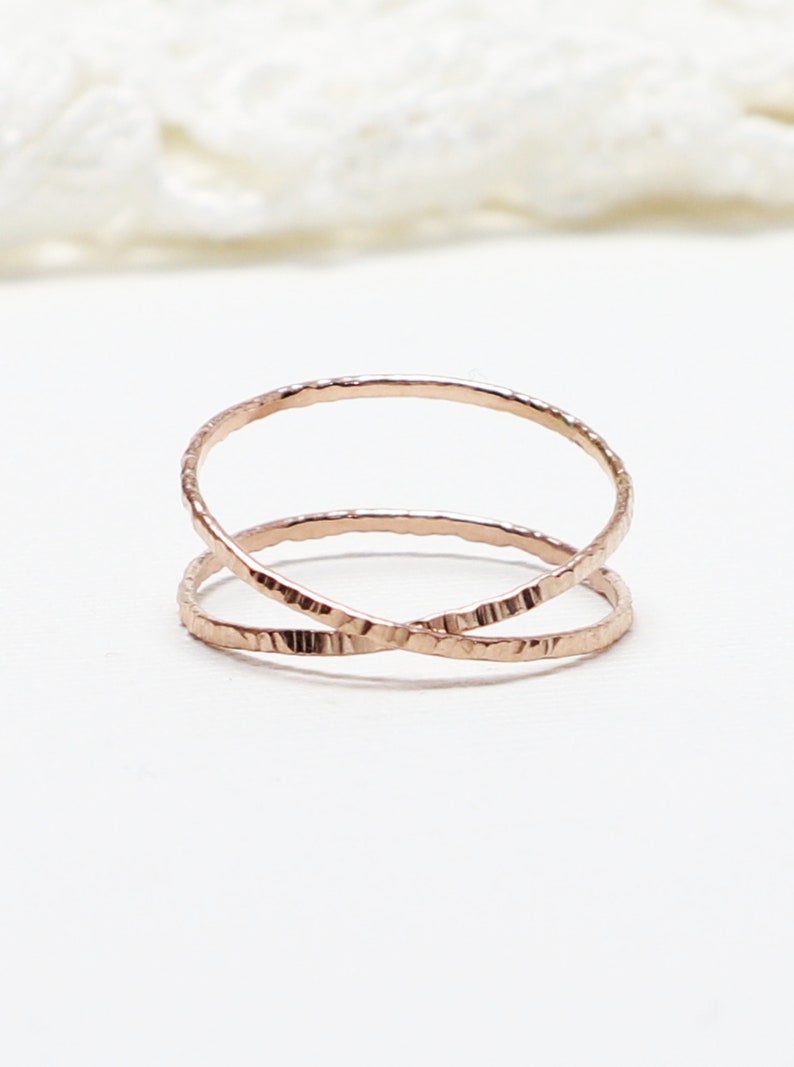 Super Thin Rose Gold Hammered X Ring Minimalist Gold Rings Etsy