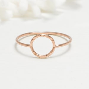 Open cirkel roségouden ring, ringen voor vrouwen, minimalistische ring, beloftering, karmaring, 14K roségoudgevulde ring, eeuwige ring | Eenheidsring
