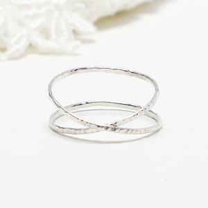 Super Thin Silver Line Hammered X Ring, Criss Cross Ring, Rings For Women, Thumb Ring, Minimalist Ring, Delicate Ring, Gift her | LOVEx Ring