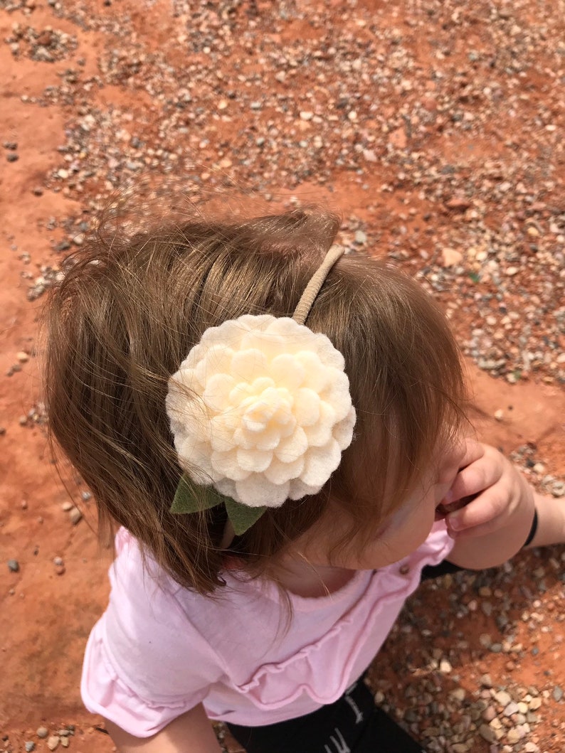 Custom felt flower nylon headband for babies Headband baby shower gift Infant flower headband Flower headband newborns
