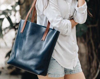 navy blue leather tote handbolsas