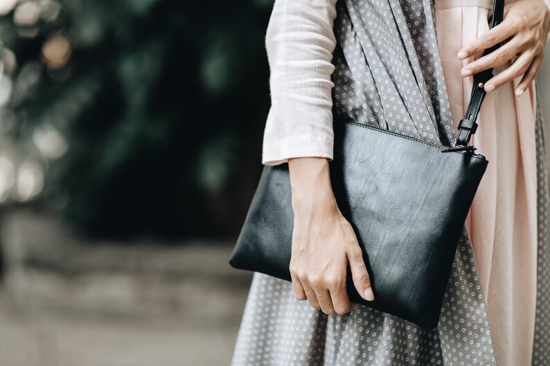 CrossBody Purse Handbags Women Leather Crossbody Bag For Women Shoulder Bag Black Leather Handmade Bag The Crossbody Leather Clutch