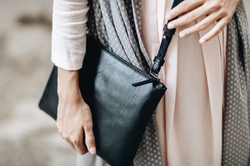 CrossBody Purse Handbags Women Leather Crossbody Bag For Women Shoulder Bag Black Leather Handmade Bag The Crossbody Leather Clutch