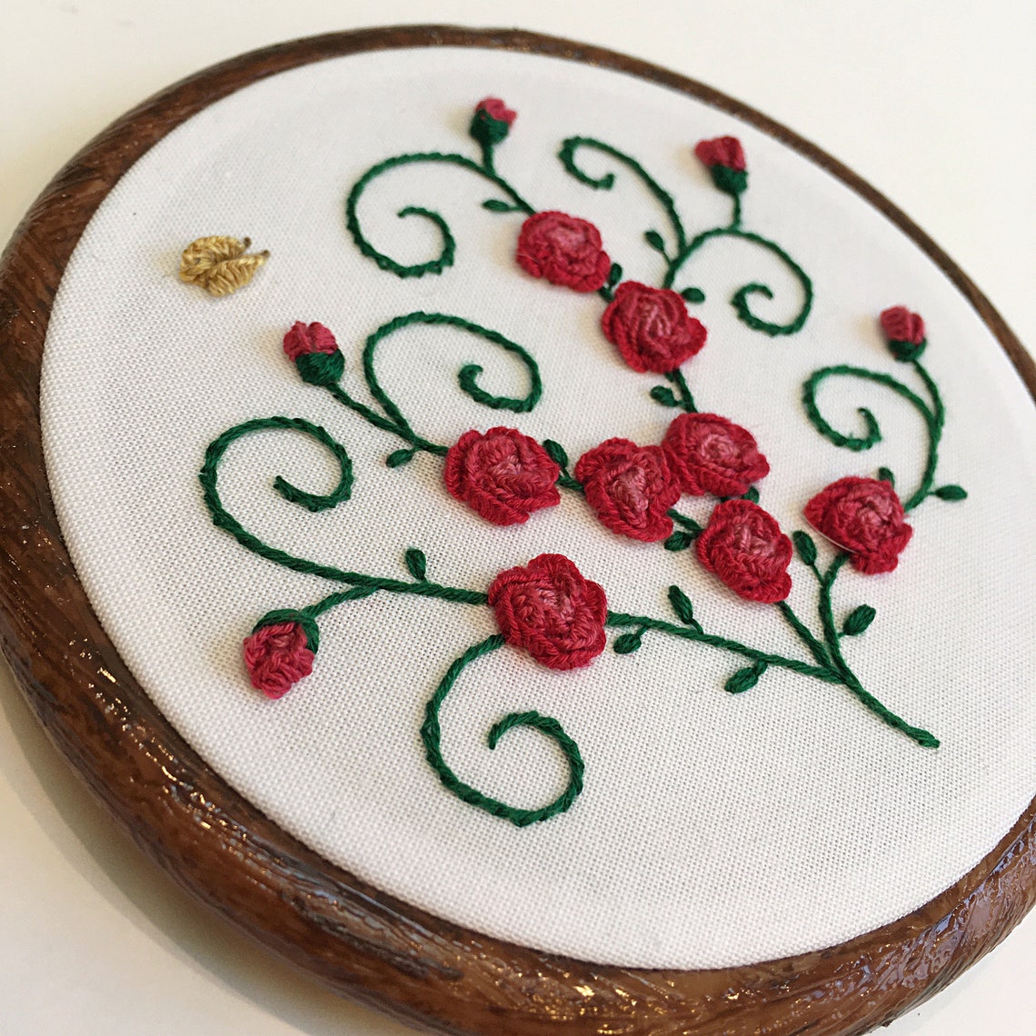 Red Roses Hand Embroidery Hoop Art, Floral Wall Decor 4” Hoop - Etsy
