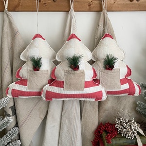 Hanging 12" Quilt Christmas Tree Pillow, Cottagecore, Repurposed Quilt, Farmhouse, Christmas Decor. Lot 36