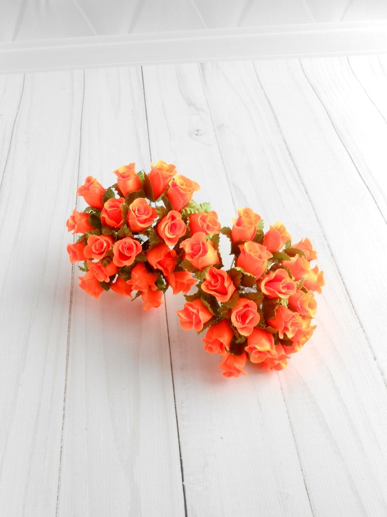 Neon orange artificial flowers Faux millinery flowers Flower girl crown Fake small dollhouse flowers Wholesale Silk roses