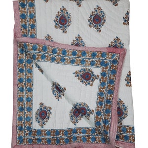 Floral Indian Cotton Quilt: Lightweight Bedspread Throw