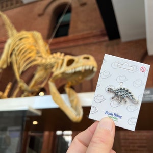 Stegosaurus-pin