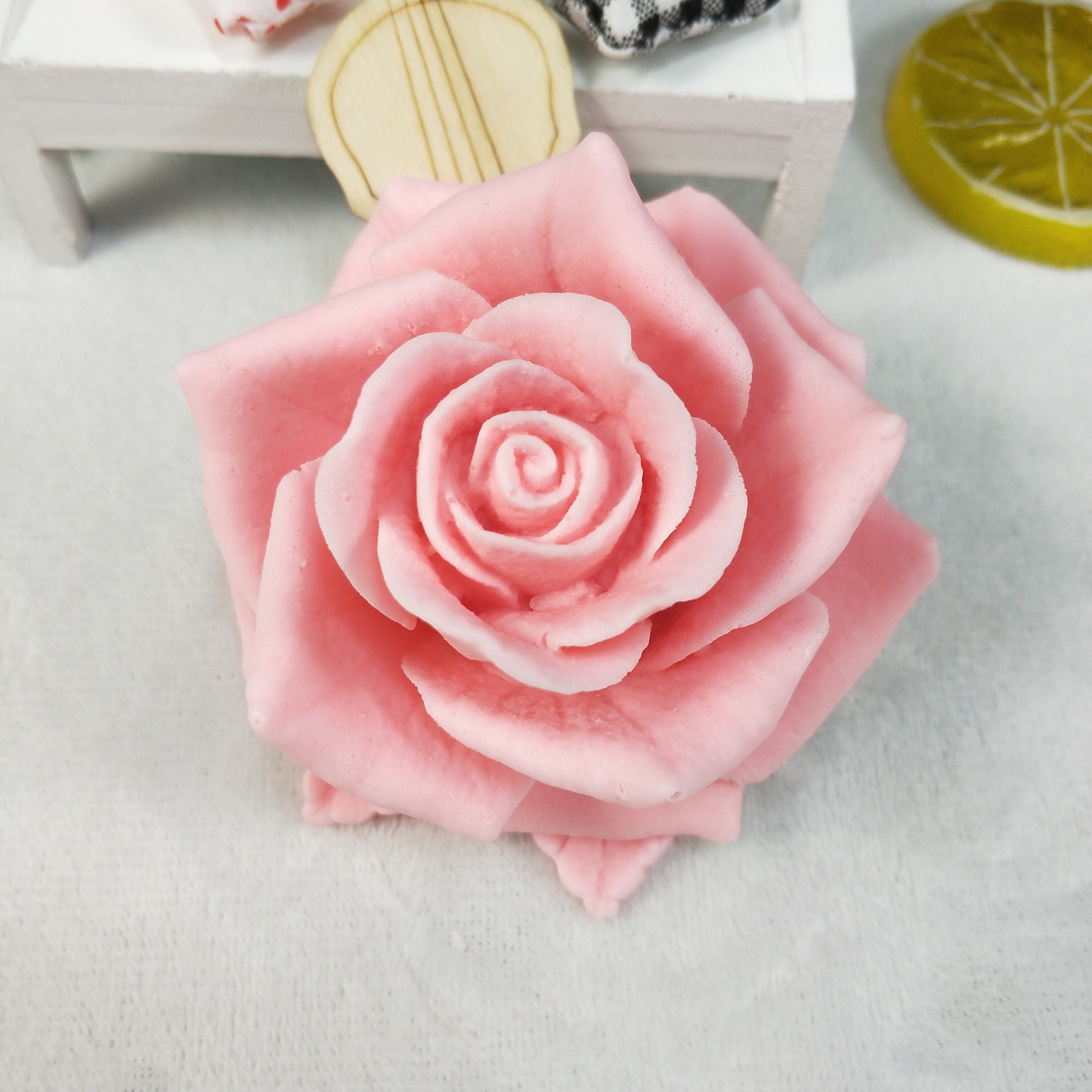 230 Set of 3 Flexible Silicone Rose Leaf Molds Flower Paste Fondant Clay 230 Set of 3 Flexible Silicone Rose Leaf Molds Flower Paste Fondant Clay