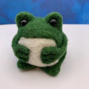 Needle felted wool frog