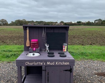 Mud Kitchen with Waterbutt